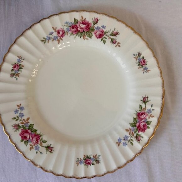 J&G Meakin Country Garden 22kt Gold Trim Plate England Vintage Floral Classic - Picture 3 of 5